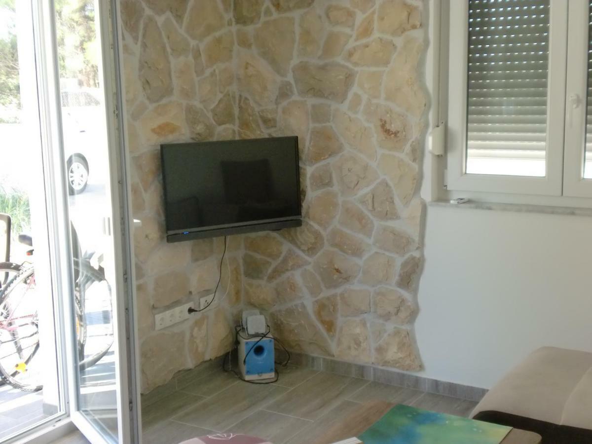 Villa Santa Barbara Врси Екстериор снимка