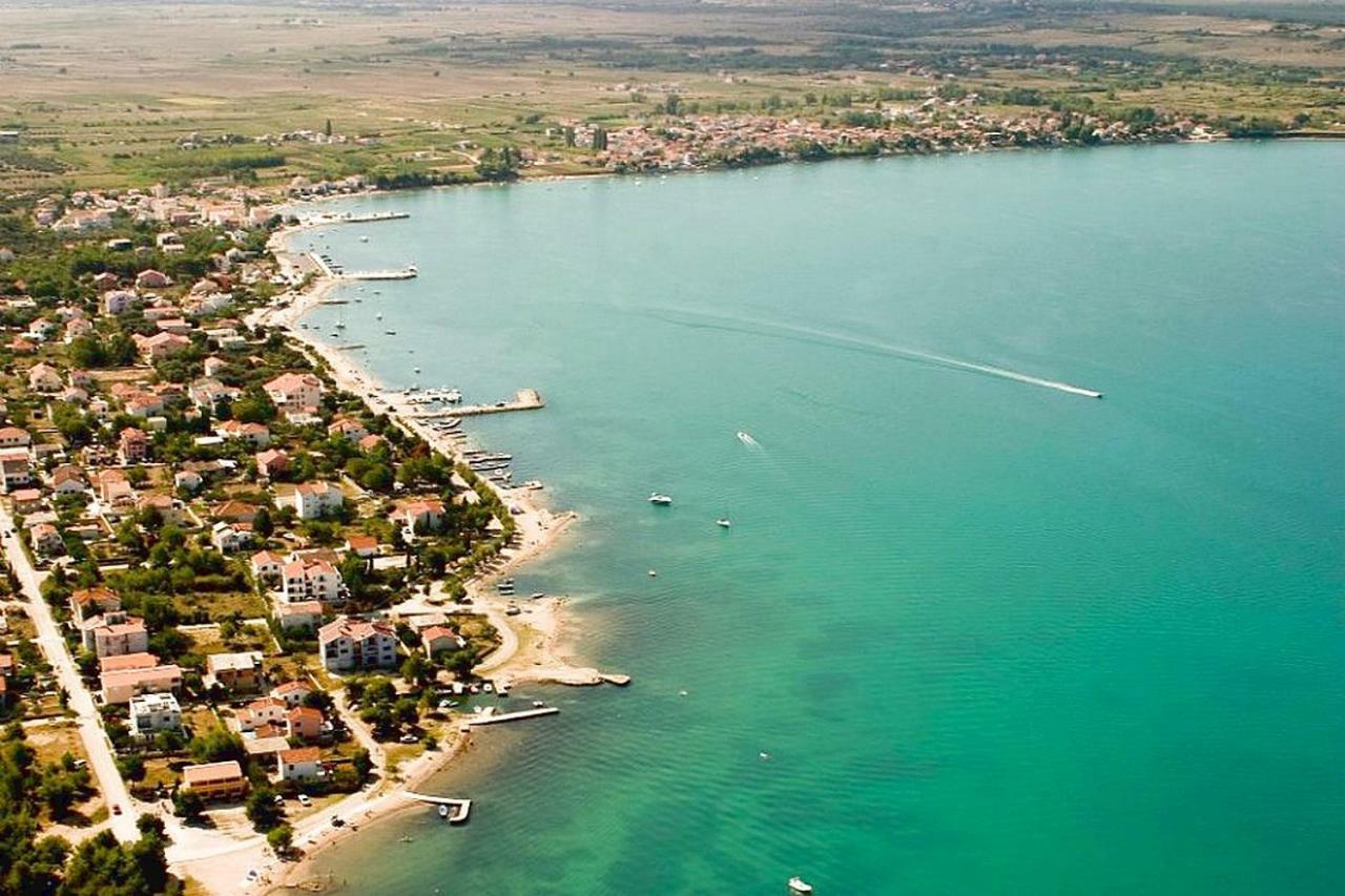 Villa Santa Barbara Врси Екстериор снимка